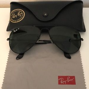 Black Ray Ban sunglasses